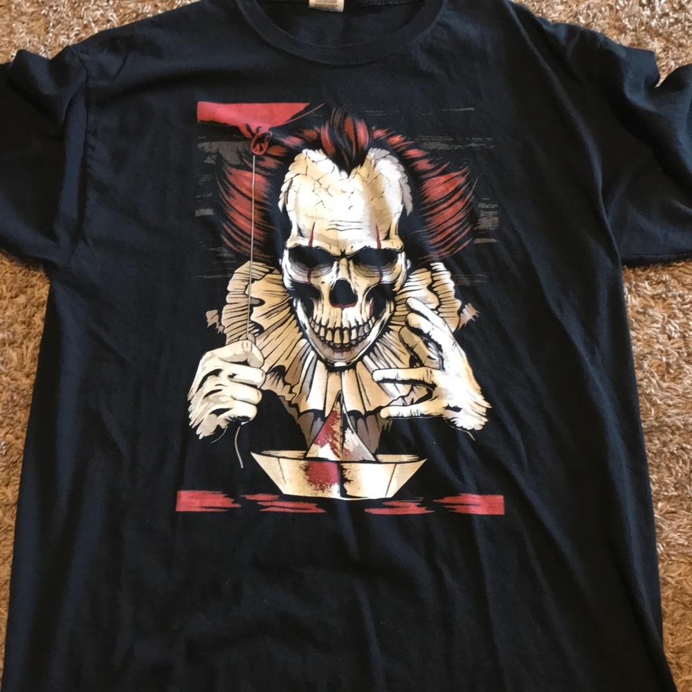 IT horror t shirt men’s LARGE